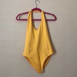 MED NEVER WORN FOREVER 21 YELLOW BODYSUIT
